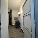 Blancmaisonteveresuite Διαμέρισμα *
